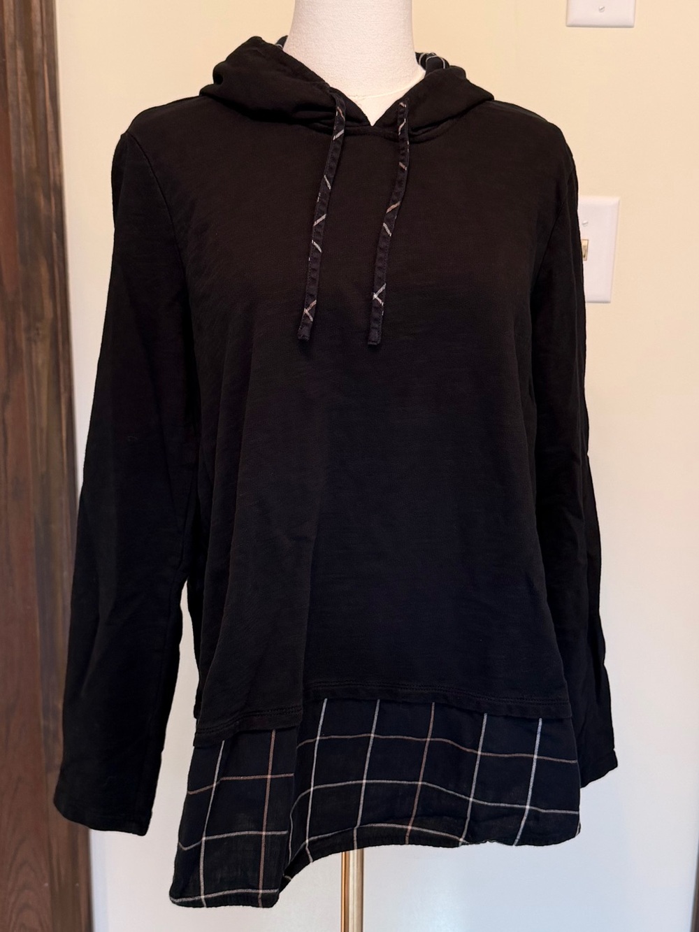 J. Jill Black Hooded Sweater with Plaid Layered Hem